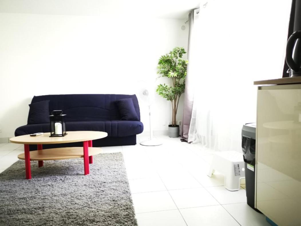 Studio De Charme, 30' Paris, 5' Evry, 10' Orly Ris-Orangis Exterior photo